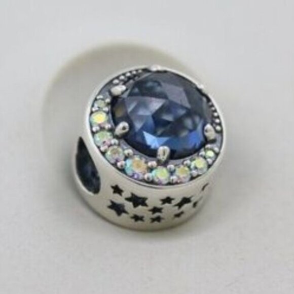 Pandora sparkling dark blue charm - Picture 3 of 4